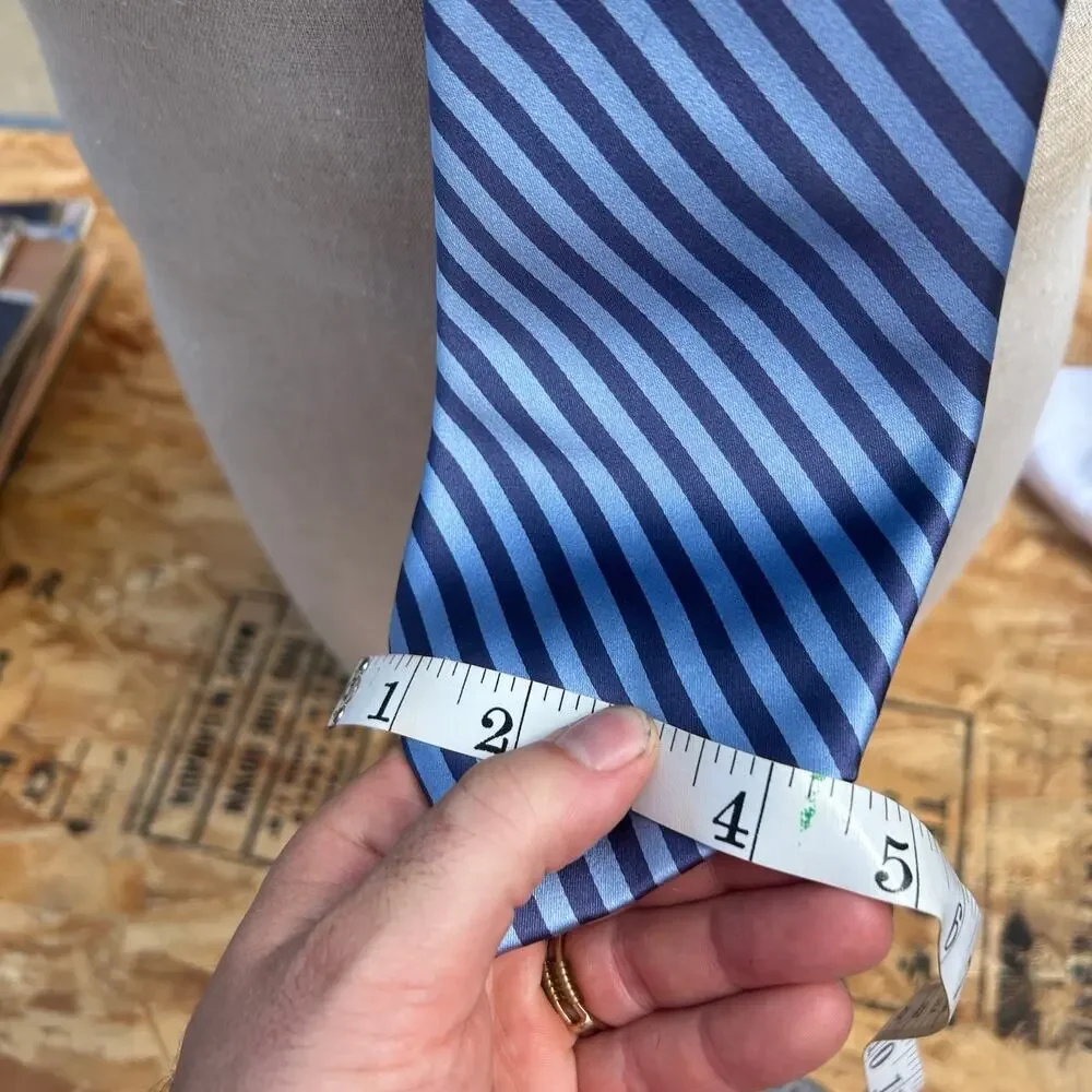 Daniel Cremieux Blue Striped Limited Edition Neck Tie